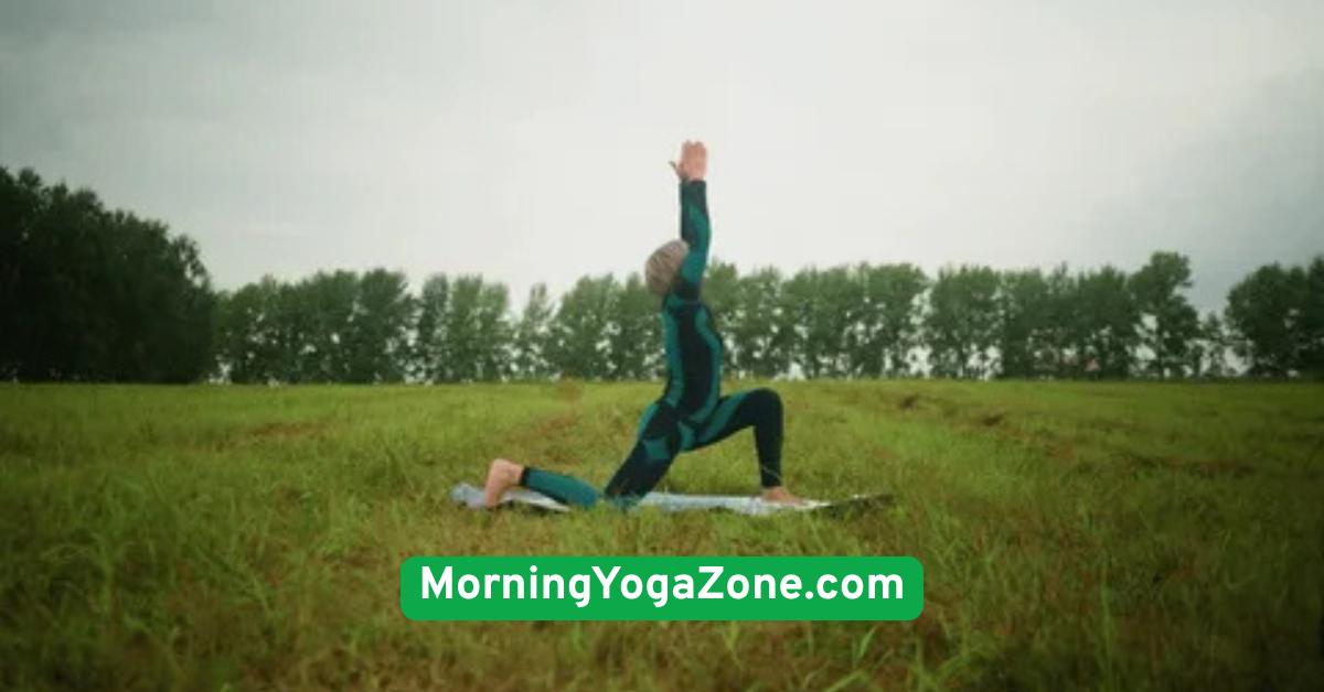 Low Lunge (Anjaneyasana)